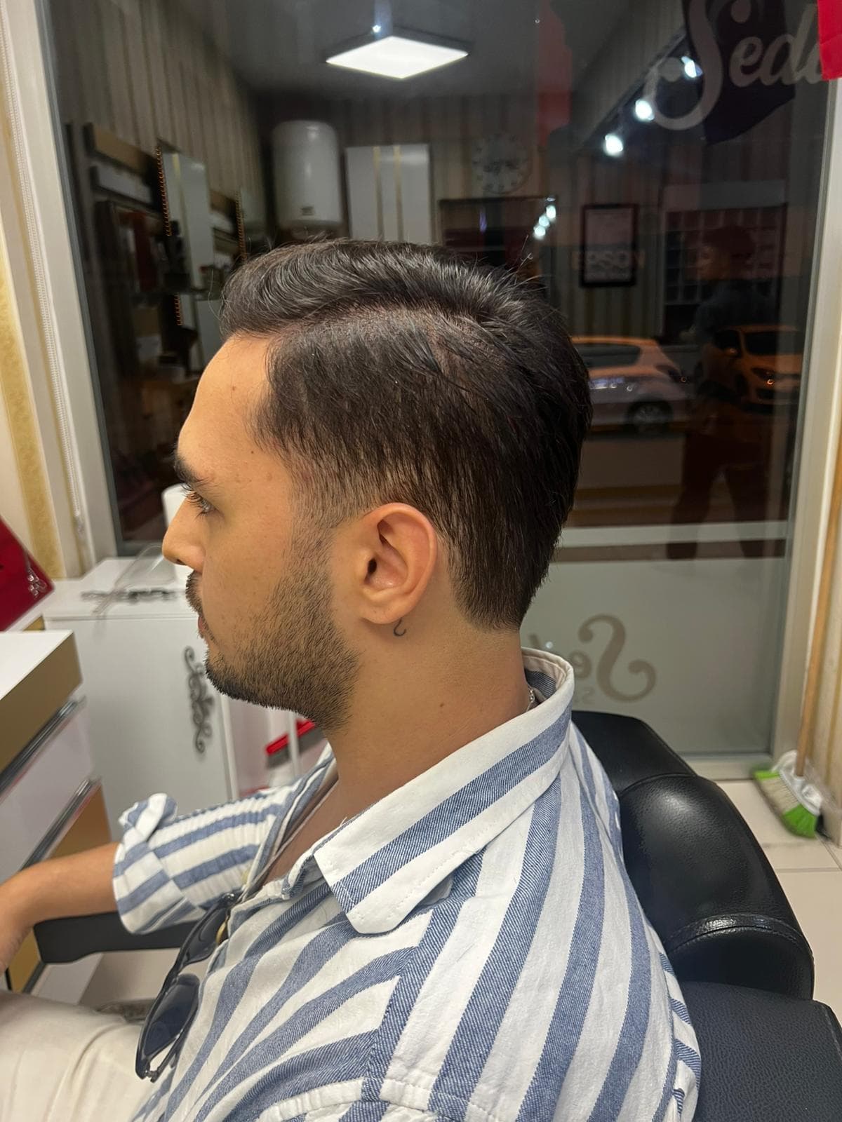 Sedat Sevgin Saç Tasarım - Salon görünümü 1